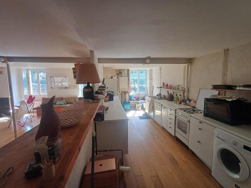 Propriété - 374 m² - 9 pièces