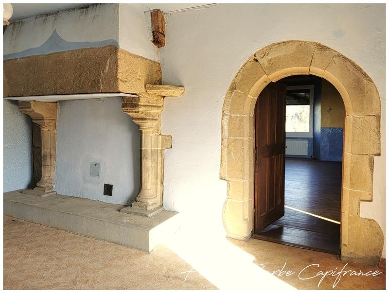 Maison - 260 m² - 7 pièces