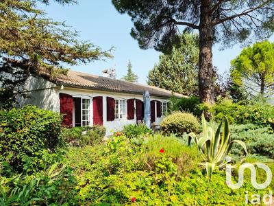 Maison - 176 m² - 10 pièces