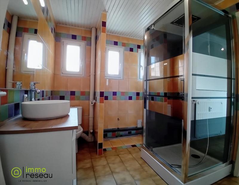 Appartement - 80 m² - 4 pièces