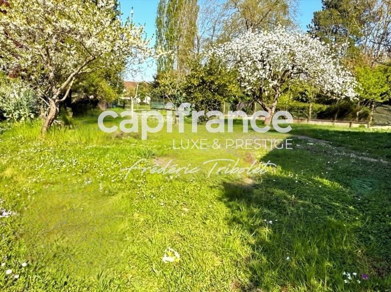 Terrain constructible - 673 m²