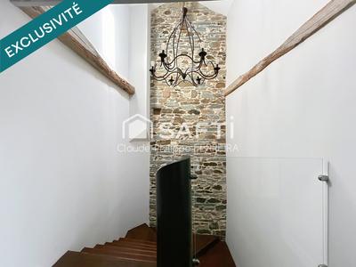 Appartement - 260 m² - 10 pièces