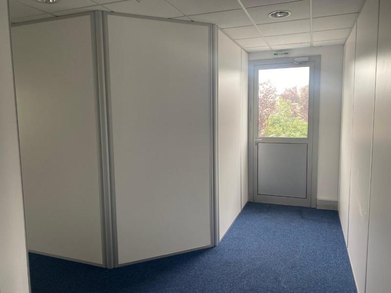Bureau - 186 m²