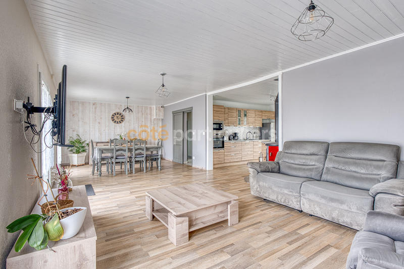 Maison - 100 m² - 3 pièces