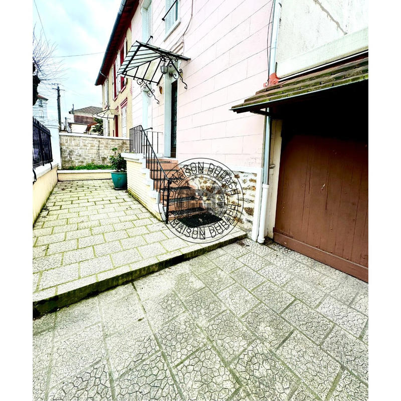 Maison - 80 m² - 3 pièces