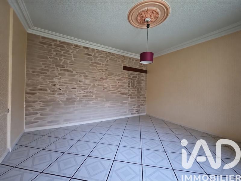 Maison - 203 m² - 10 pièces