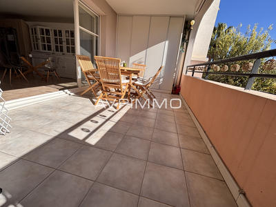 Appartement - 64 m² - 3 pièces