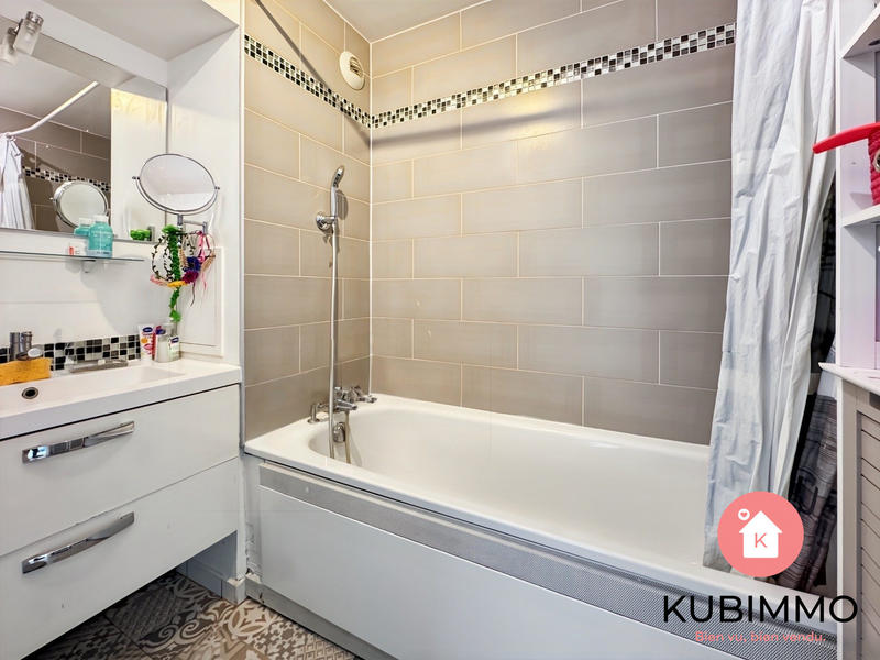 Appartement - 74 m² - 4 pièces