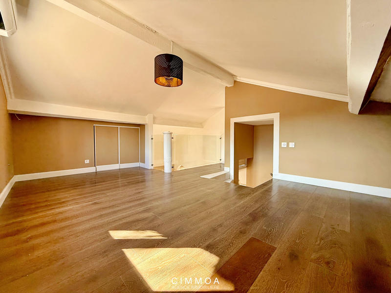 Maison - 91 m² - 5 pièces