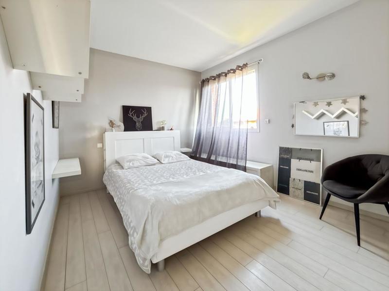 Maison - 149 m² - 5 pièces