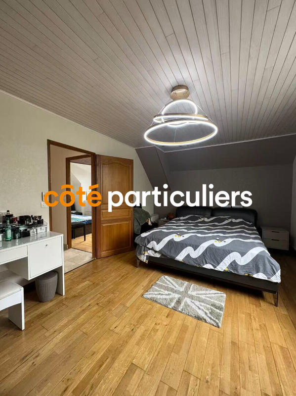 Maison - 165 m² - 5 pièces