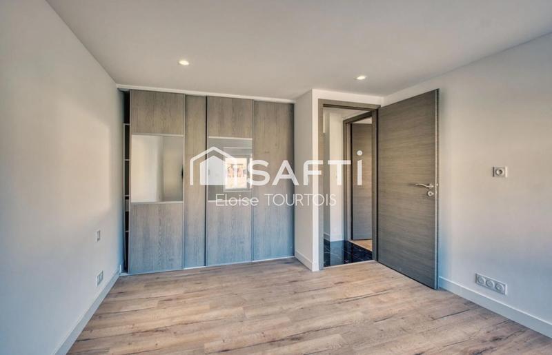 Maison - 184 m² - 6 pièces