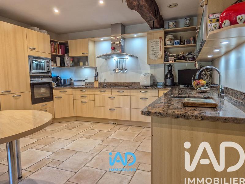 Maison - 171 m² - 6 pièces