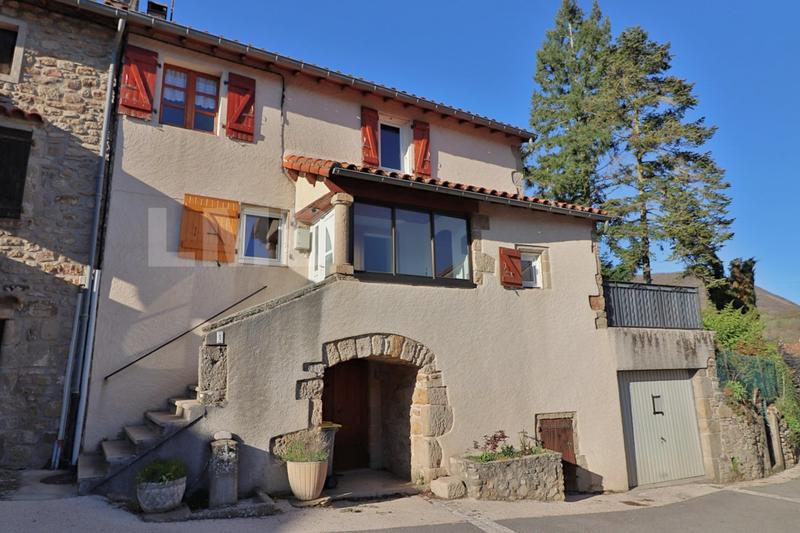 Maison de village - 112 m² - 5 pièces