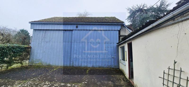 Maison - 199 m² - 7 pièces