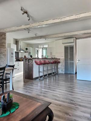 Maison de ville - 99 m² - 3 pièces