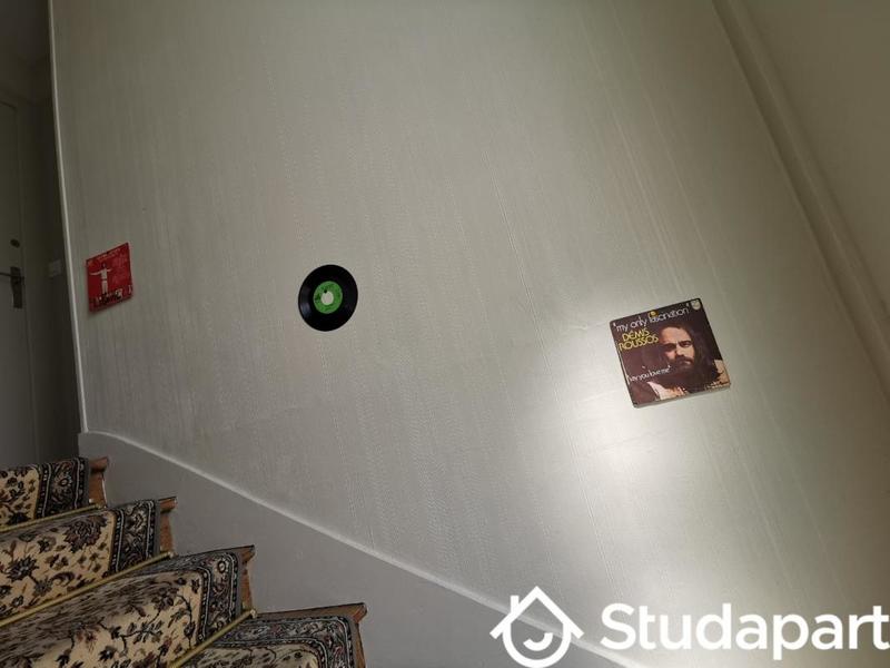 Chambre - 11 m² - 1 pièce