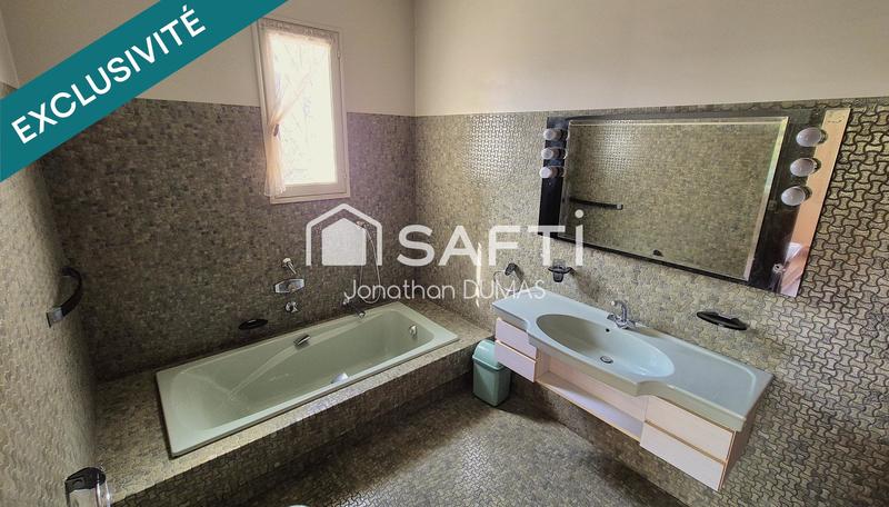 Maison de maîtres - 360 m² - 12 pièces