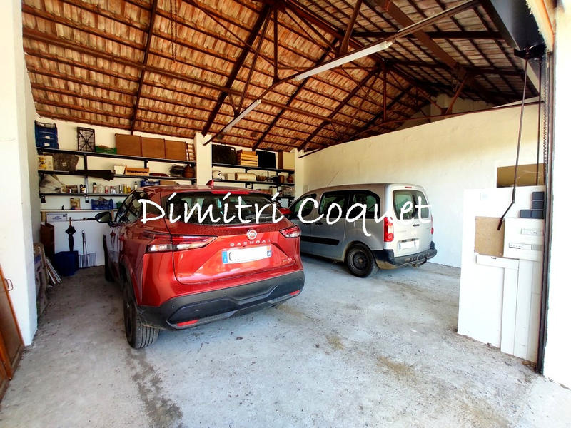 Propriété - 200 m² - 5 pièces