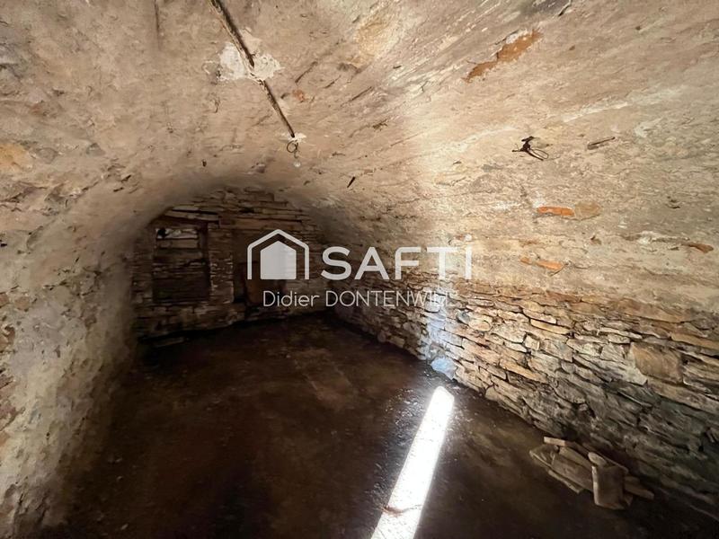 Maison - 93 m² - 4 pièces