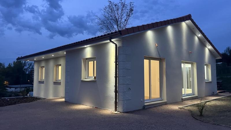 Maison - 105 m² - 4 pièces