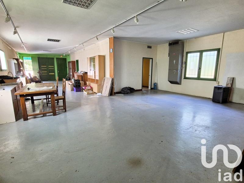 Maison - 331 m² - 5 pièces