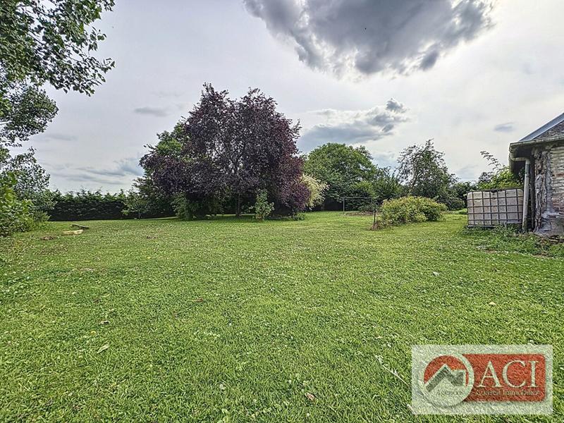 Maison - 4 800 m² - 6 pièces