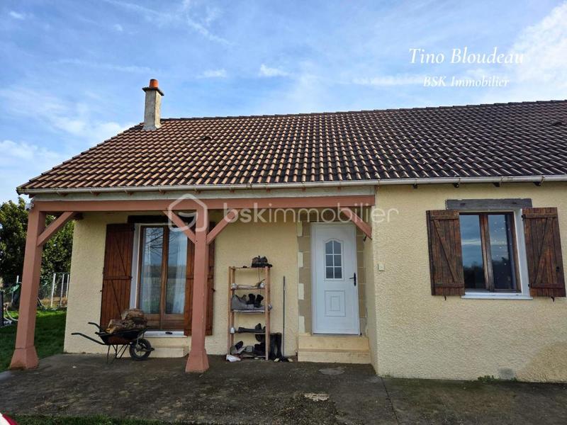 Maison - 93 m² - 4 pièces