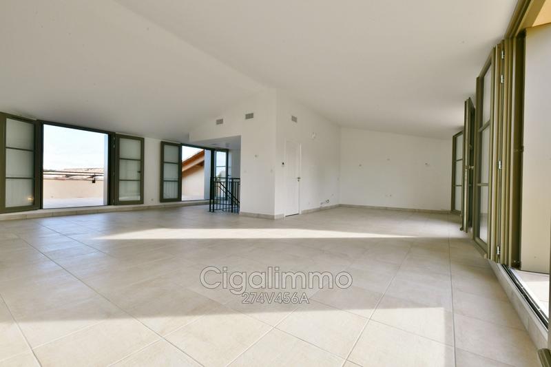 Appartement - 146 m² - 4 pièces