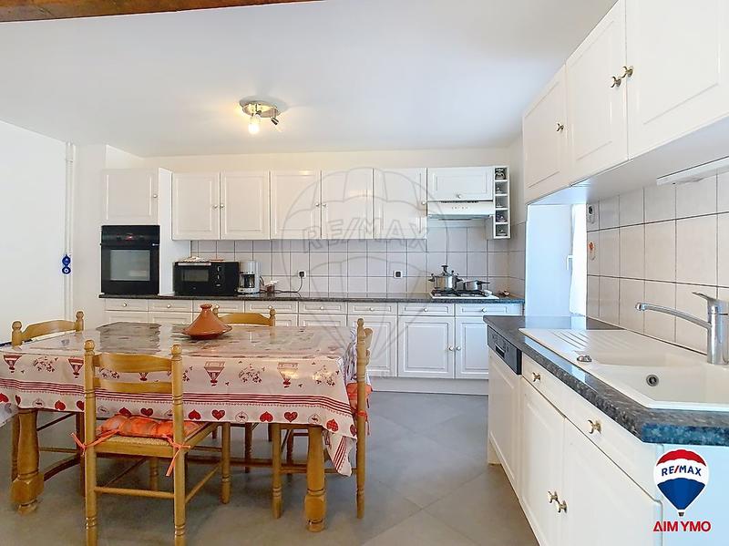 Immeuble - 200 m² - 10 pièces