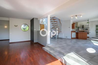 Maison - 170 m² - 4 pièces