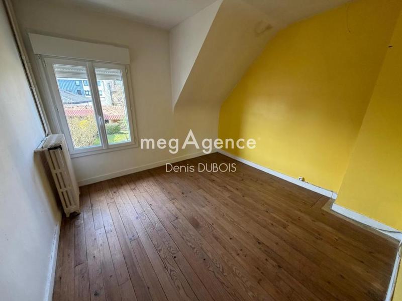 Maison - 94 m² - 5 pièces