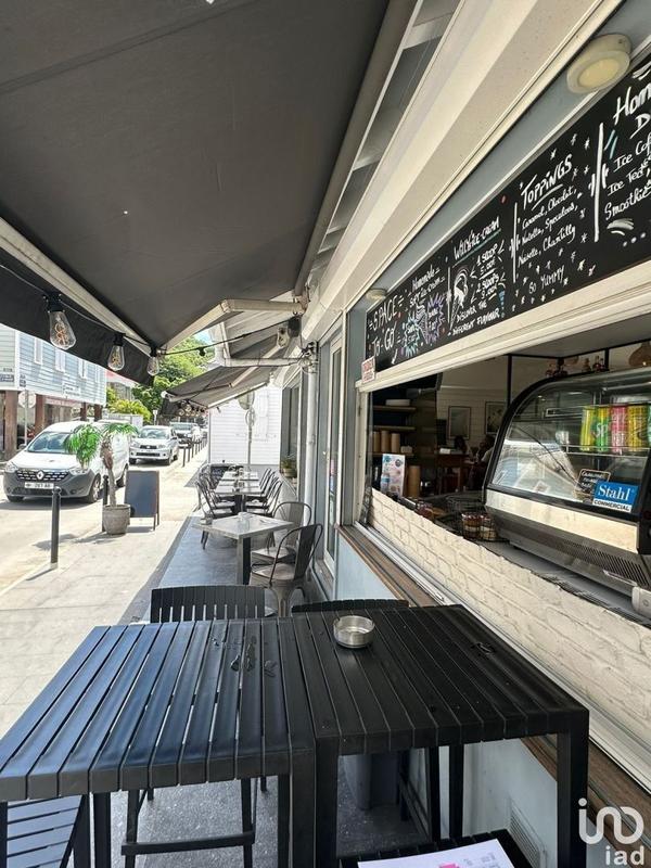 Local commercial - 84 m²