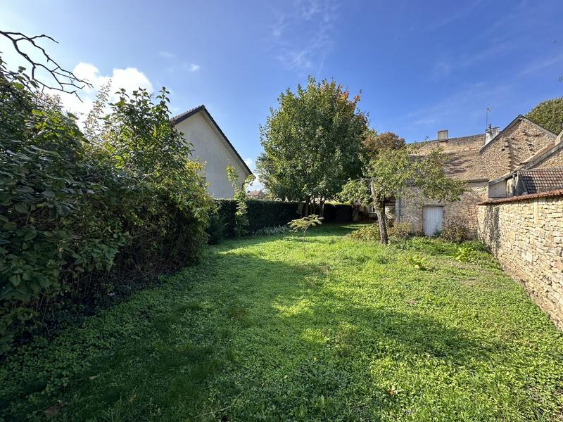 Maison ancienne - 151 m² - 8 pièces