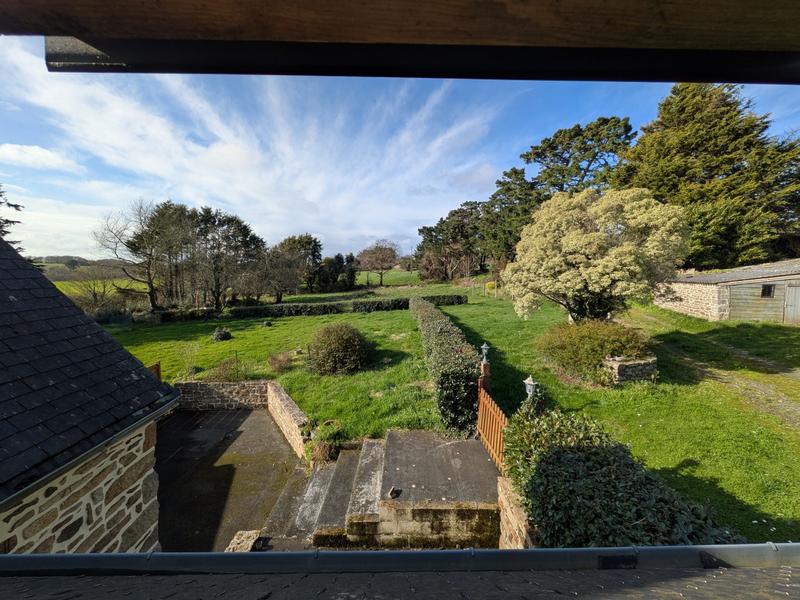 Maison ancienne - 362 m² - 14 pièces