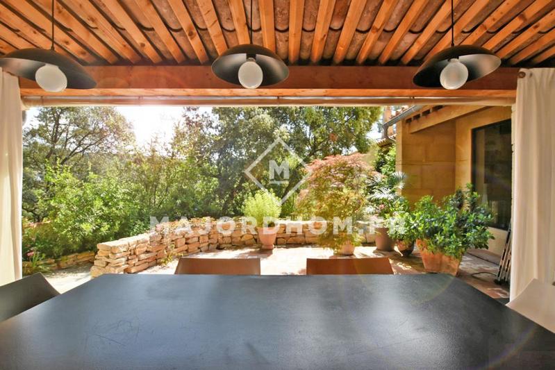 Maison - 215 m² - 7 pièces