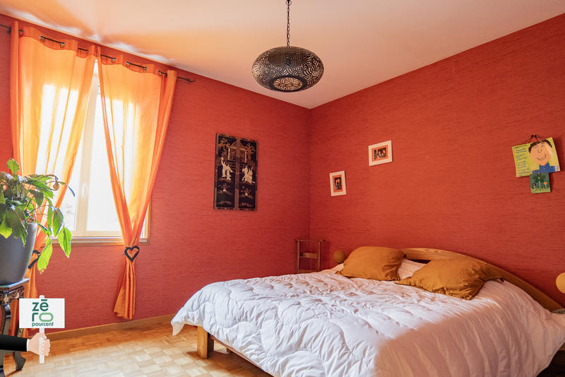 Maison - 194 m² - 7 pièces