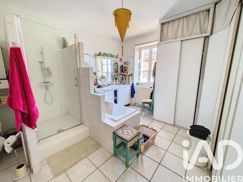 Maison de campagne - 215 m² - 5 pièces