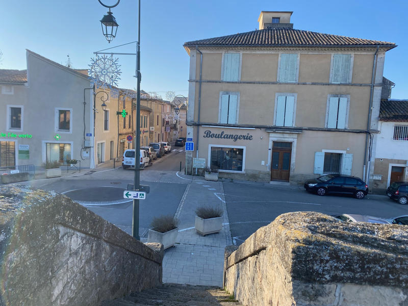 Fonds de commerce - Magasins - 230 m²