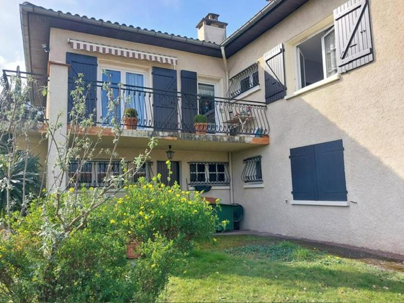 Maison - 157 m² - 8 pièces