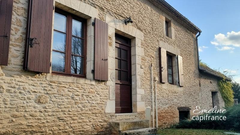 Maison en pierre - 95 m² - 4 pièces