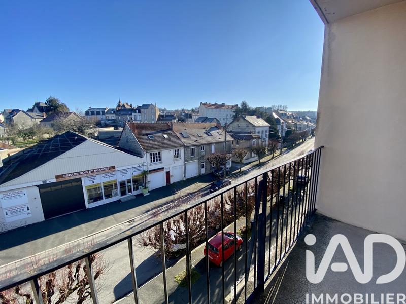 Appartement - 94 m² - 5 pièces