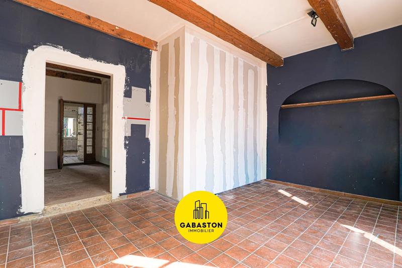 Local commercial - 67 m² - 3 pièces