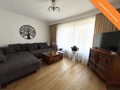 Maison - 252 m² - 10 pièces