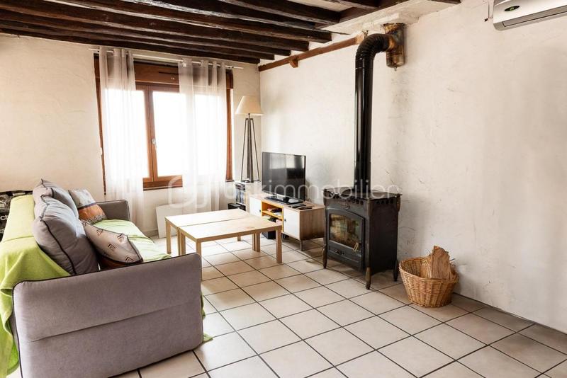 Maison - 105 m² - 4 pièces