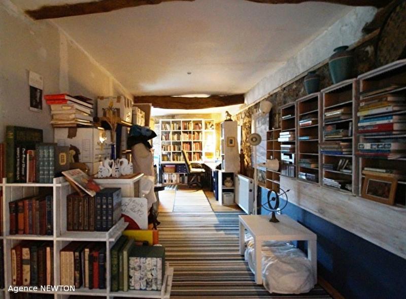 Maison - 336 m² - 15 pièces