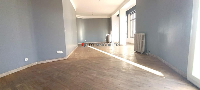 Appartement - 100 m² - 3 pièces