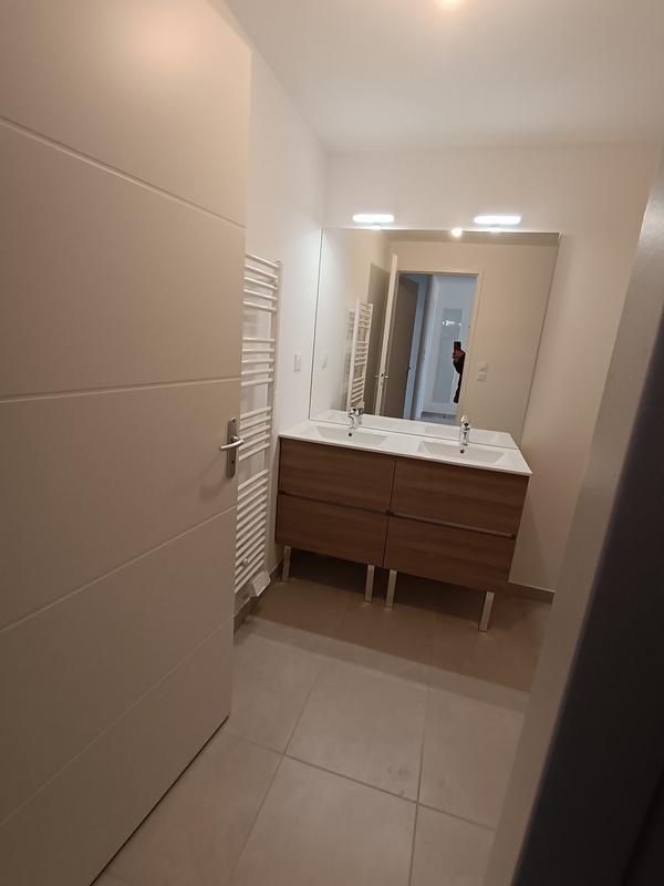 Appartement - 70 m² - 3 pièces