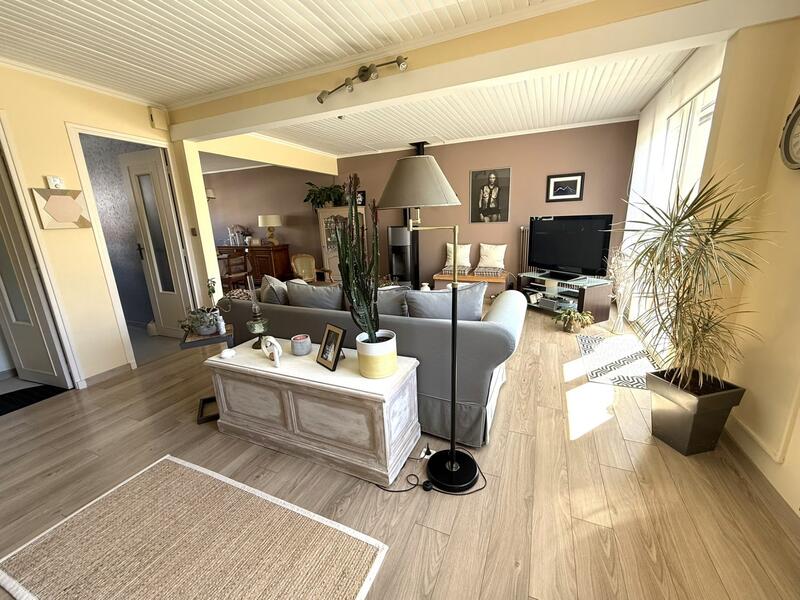 Maison - 123 m² - 5 pièces