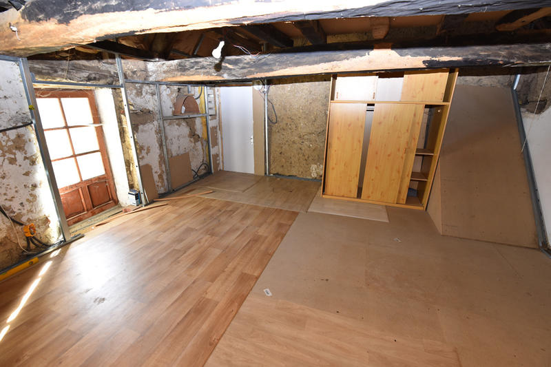 Maison - 103 m² - 5 pièces